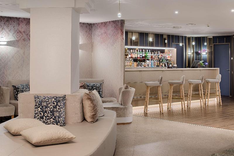 هتل NH Torino Centro