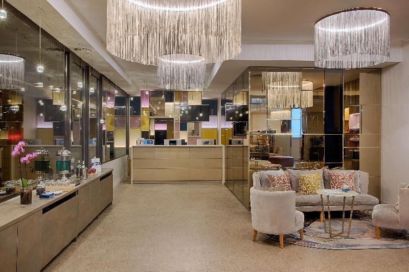 هتل NH Torino Centro