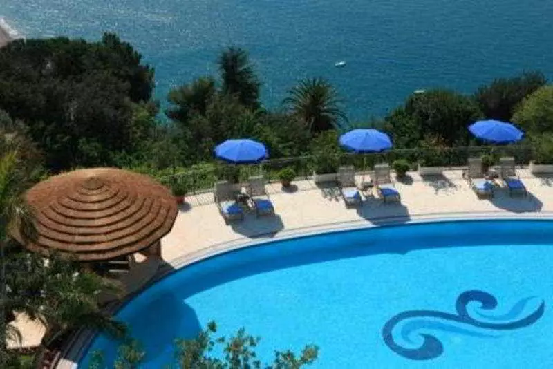 ホテル Raito Wellness & Spa