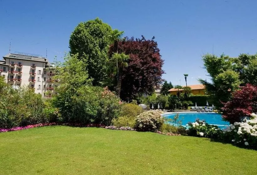 בית מלון כפרי Regina Palace