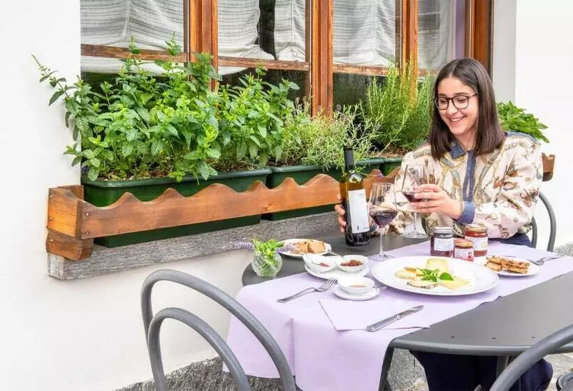 Отель Ristorante Miramonti