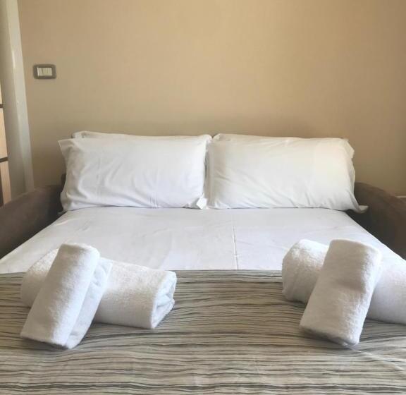 בית מלון כפרי Royal