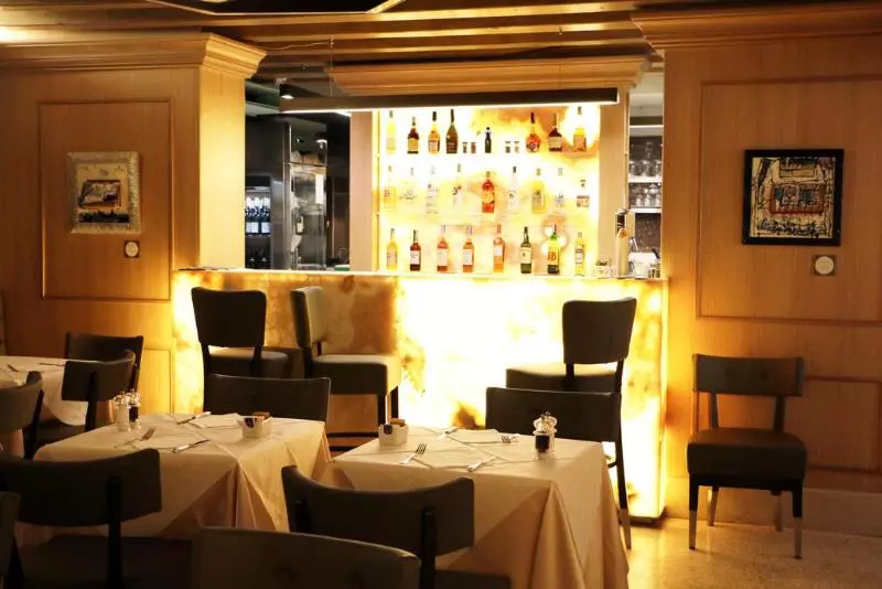 هتل Savoia & Jolanda