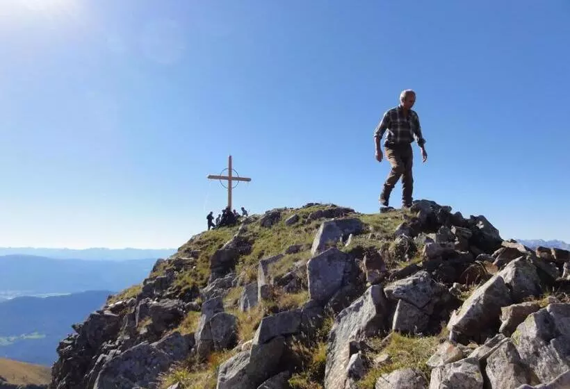 Отель Stroblhof Active Family Spa Resort