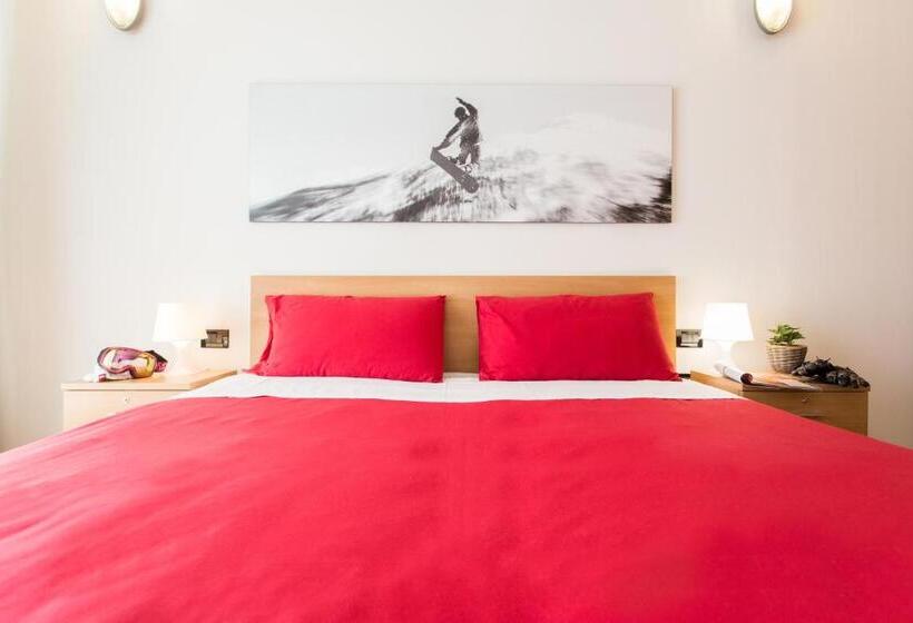 هتل Th Sestriere Villaggio Olimpico