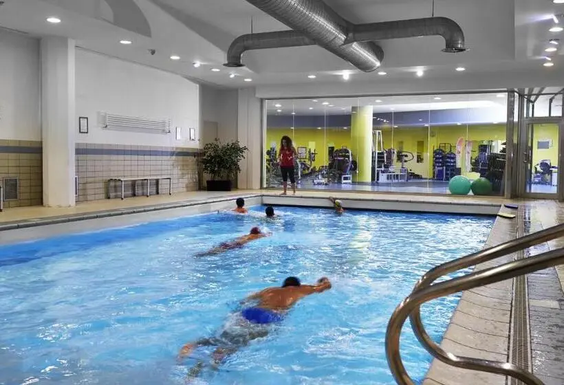 هتل Th Sestriere   Villaggio Olimpico