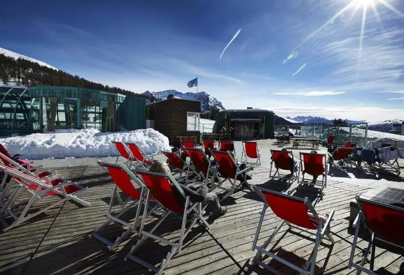 هتل Th Sestriere   Villaggio Olimpico