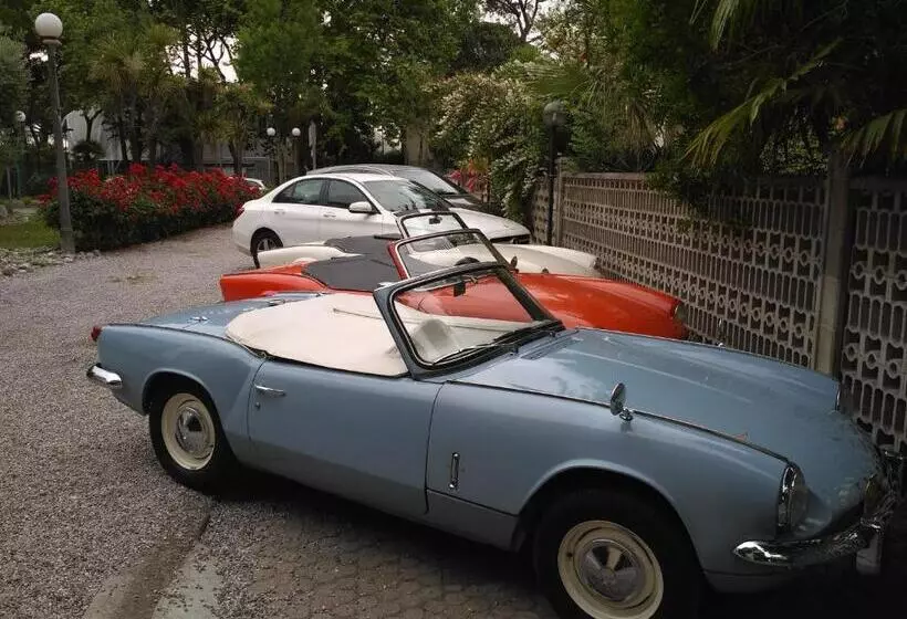 בית מלון כפרי Villa Augusta