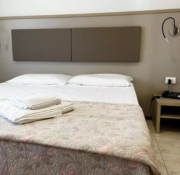 בית מלון כפרי Villa Augusta