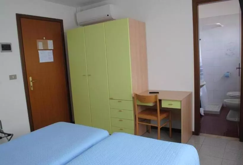 בית מלון כפרי Villa Augusta