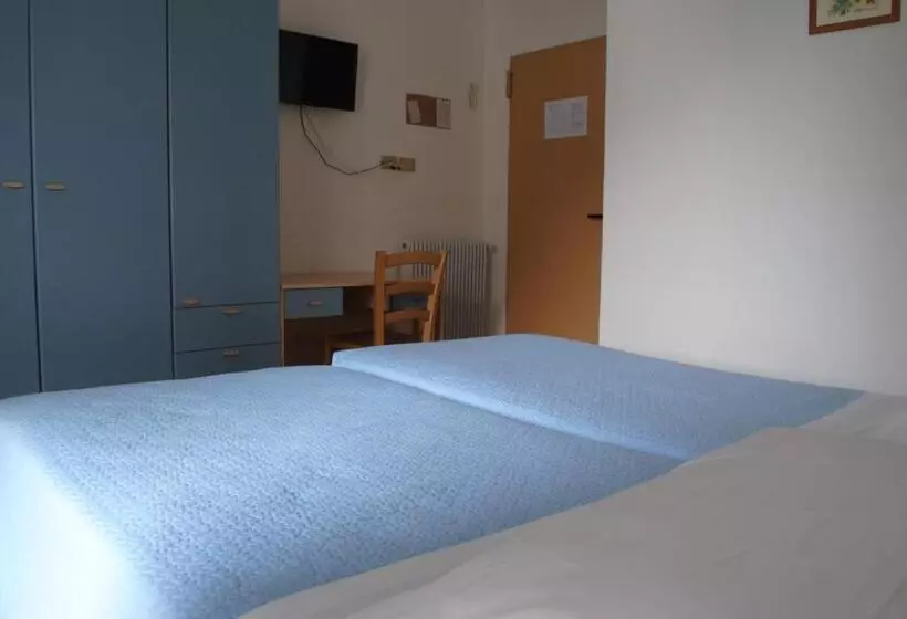 בית מלון כפרי Villa Augusta