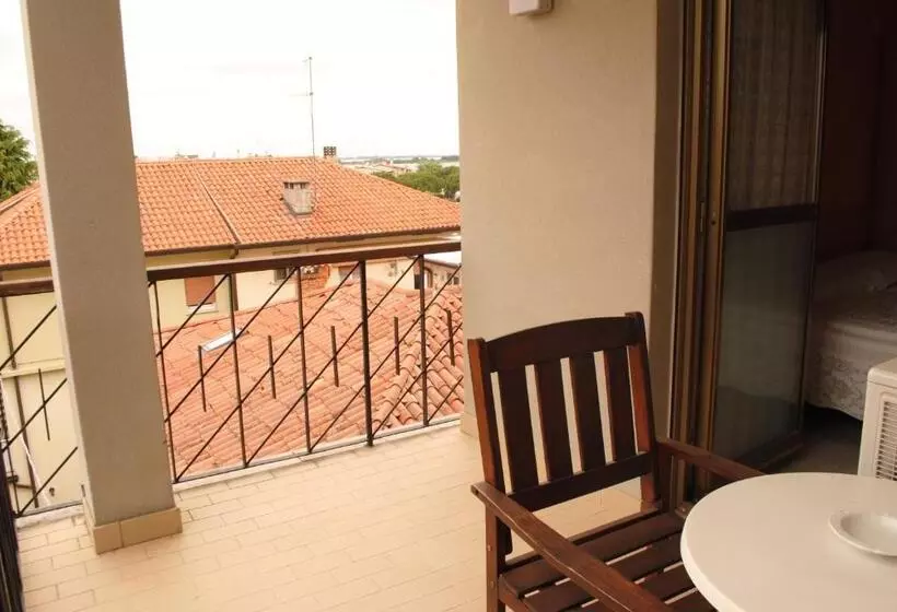 בית מלון כפרי Villa Augusta