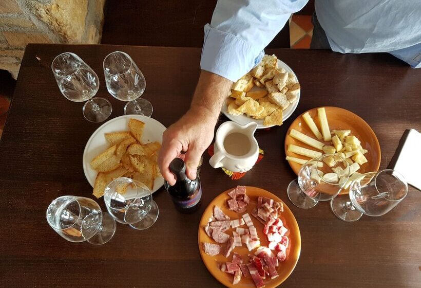 בית מלון כפרי Villa Nencini