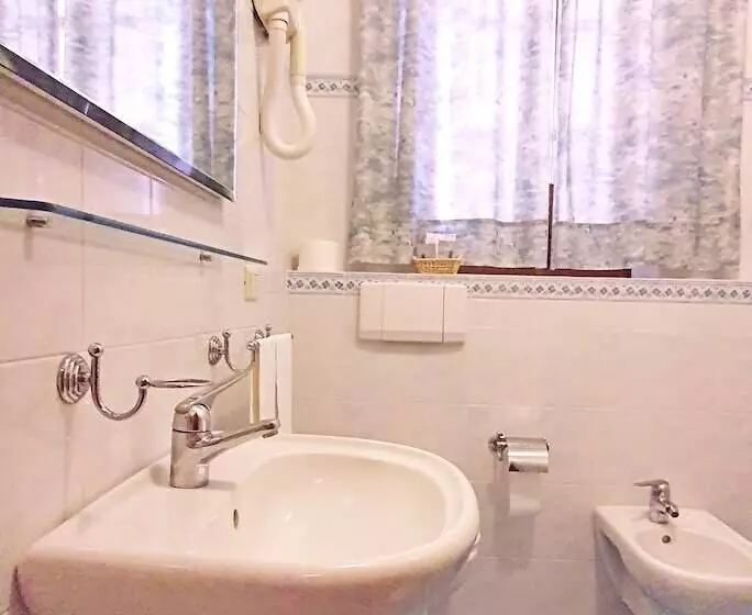 Отель Villa Nencini