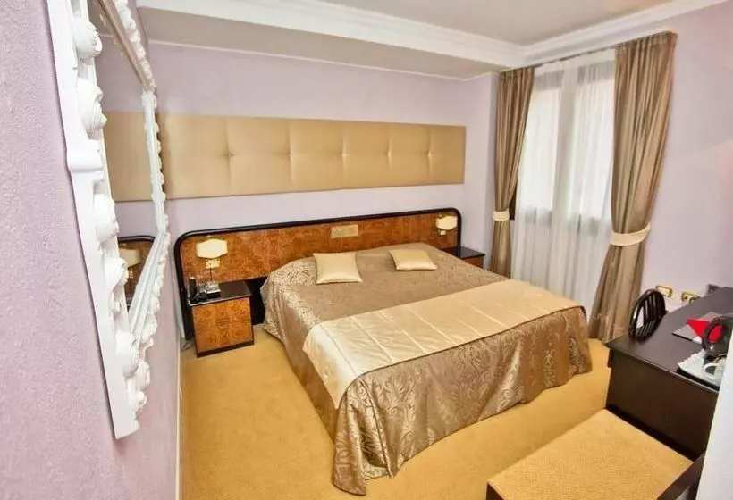 هتل Villa Regina Margherita