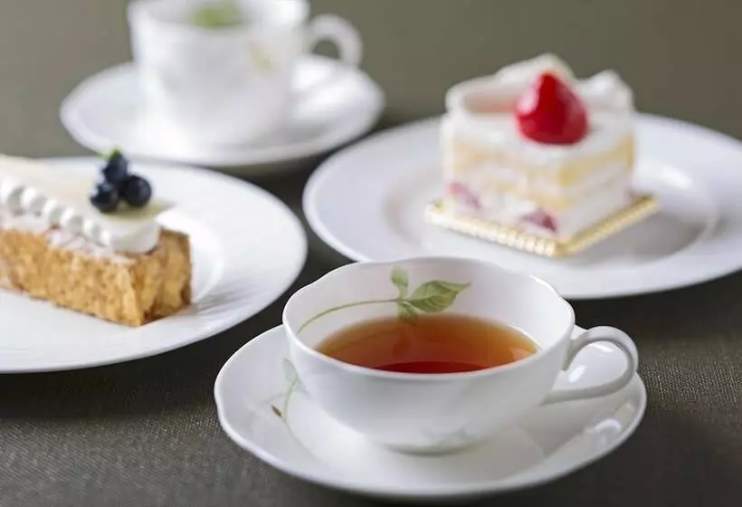 Doubletree By Hilton Hotel Naha Shuri Castle