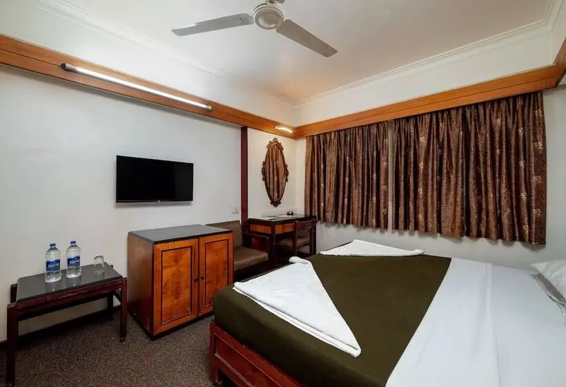 هتل Balwas International