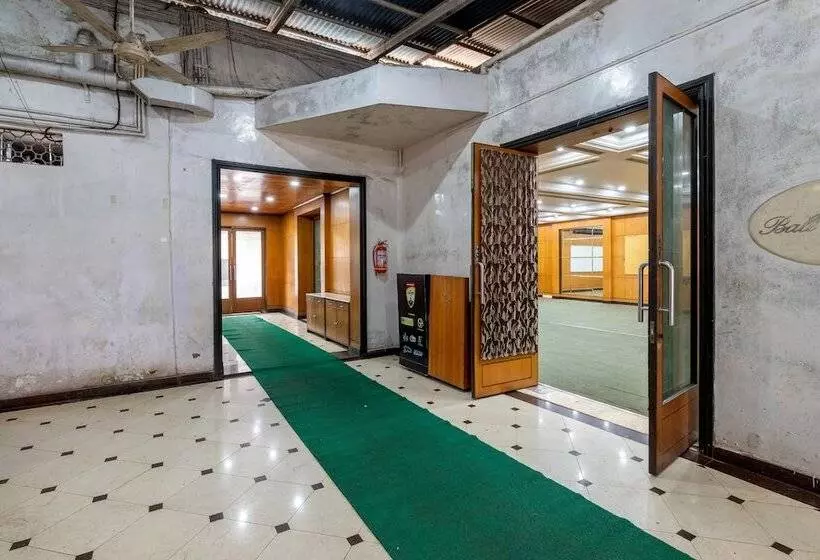 هتل Balwas International