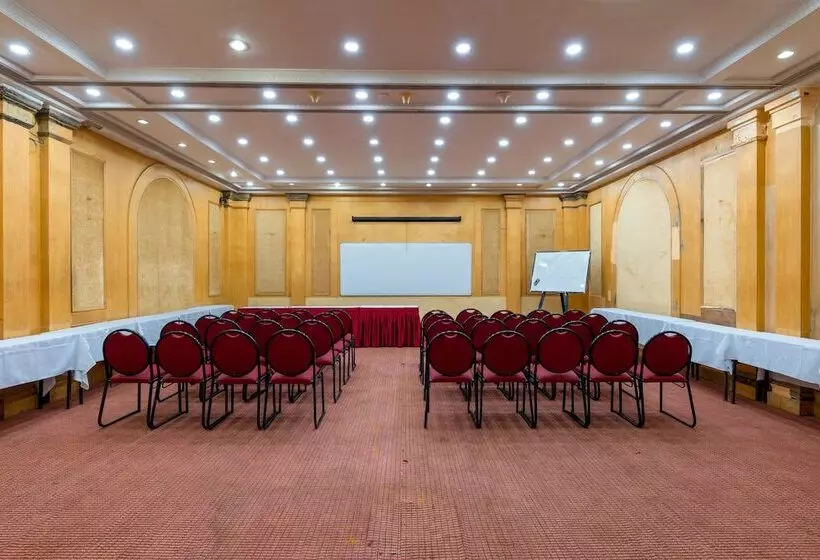 هتل Balwas International