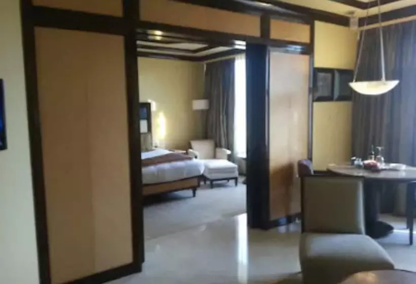 Hotel Blue Diamond Pune Ihcl Seleqtions