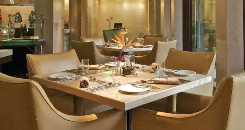 Hotel Blue Diamond Pune Ihcl Seleqtions