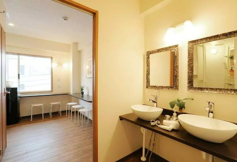 Hotell Cosse Sendai Hostel