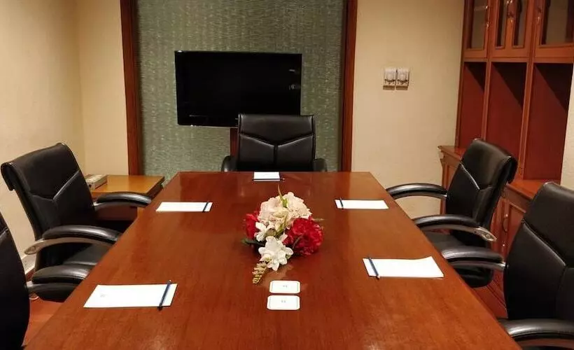 فندق Jaypee Vasant Continental