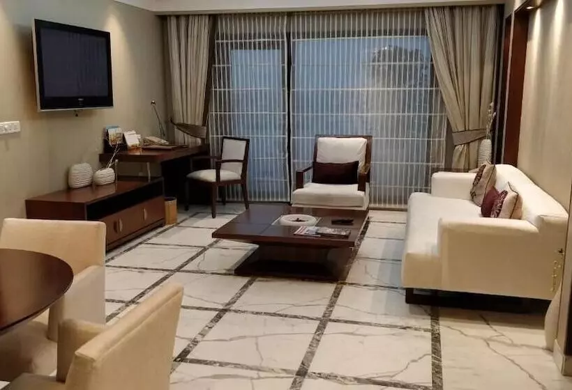 فندق Jaypee Vasant Continental