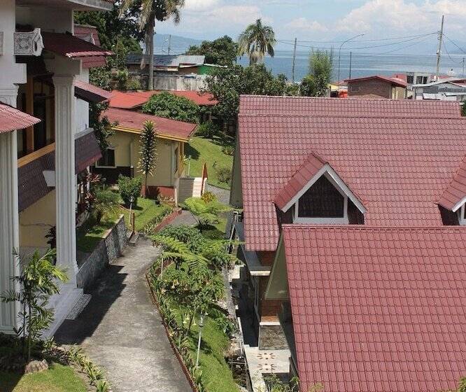 فندق Khas Parapat