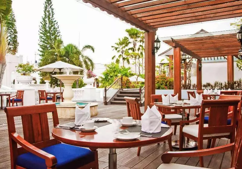 Hotel Majapahit Surabaya Mgallery