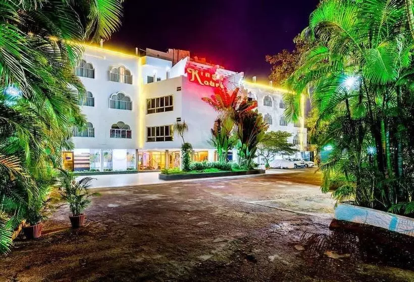 Hotel Maya S Kings Kourt