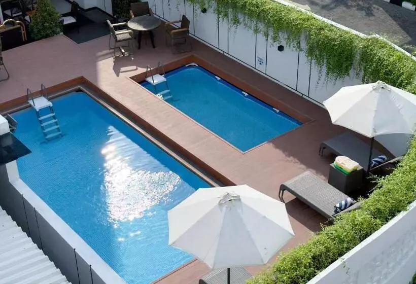 Metro Park View Hotel Kota Lama Semarang