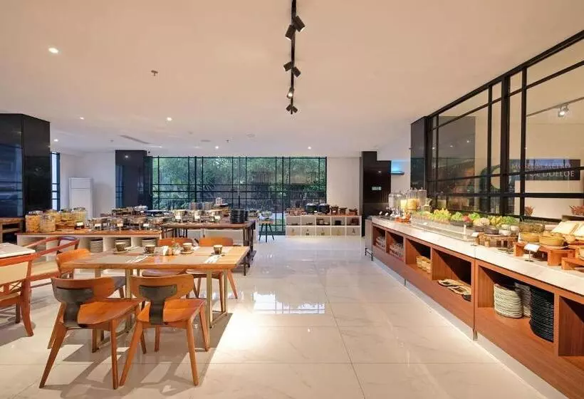 Metro Park View Hotel Kota Lama Semarang