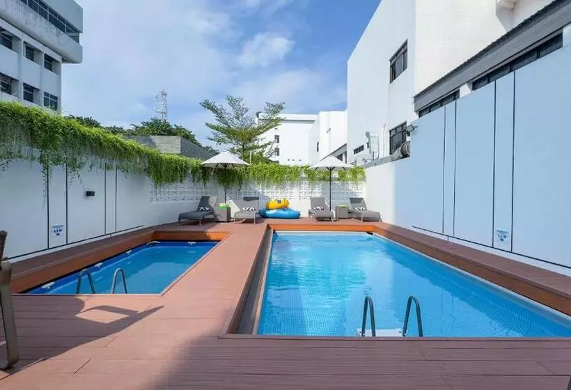 Metro Park View Hotel Kota Lama Semarang