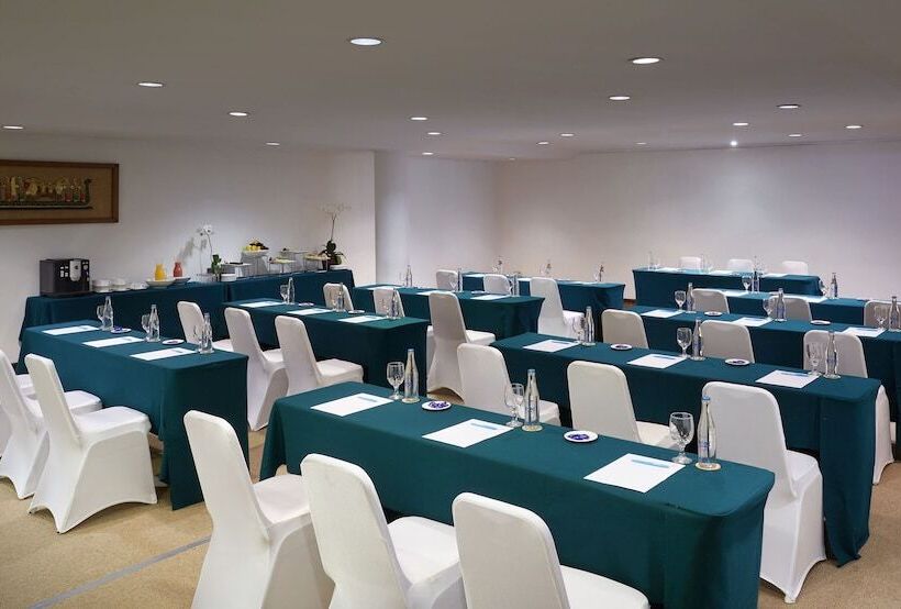 בית מלון כפרי Sol By Meliá Benoa Bali  All Inclusive