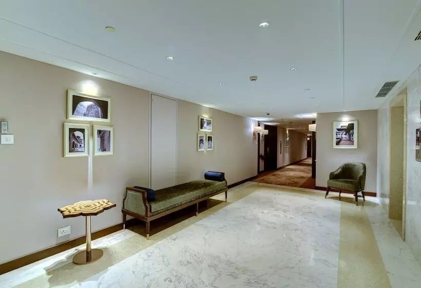 Отель Tajview Agra Ihcl Seleqtions