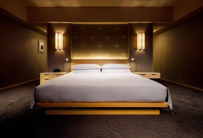 The Capitol Hotel Tokyu