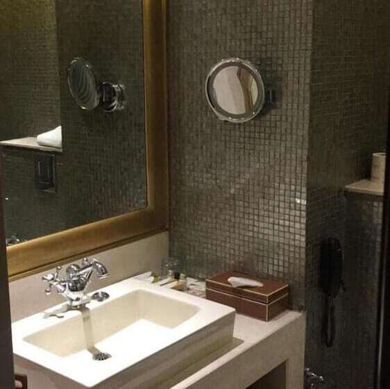 ホテル The Piccadily  Chandigarh