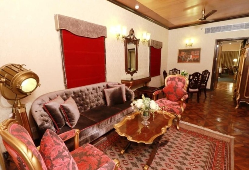 ホテル The Piccadily  Chandigarh