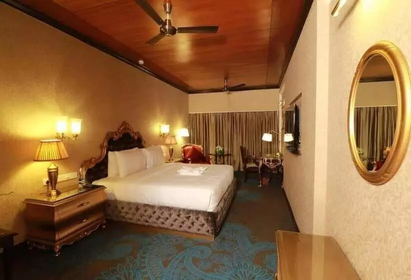 酒店 The Piccadily Chandigarh