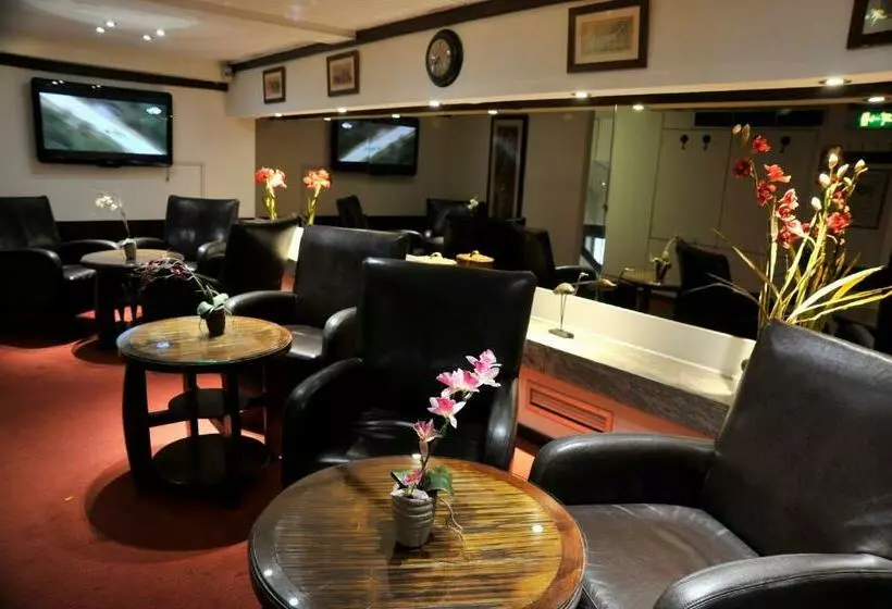 هتل Central Molitor