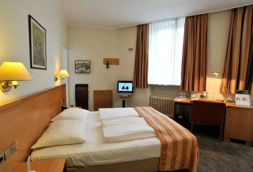 هتل Central Molitor