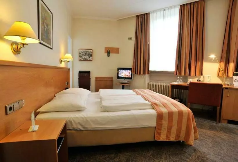 هتل Central Molitor