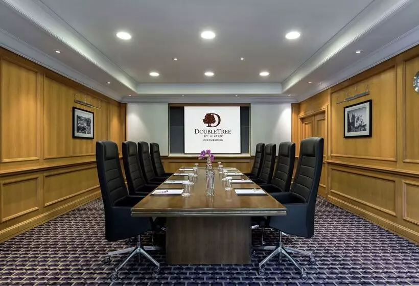 هتل Doubletree By Hilton Luxembourg