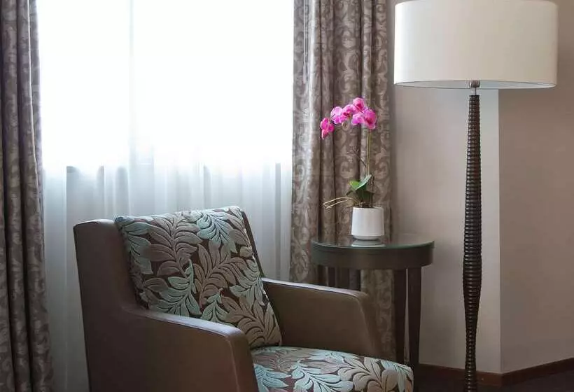 هتل Doubletree By Hilton Luxembourg