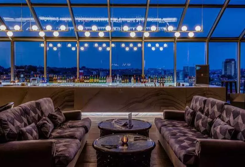 هتل Hilton Yaounde