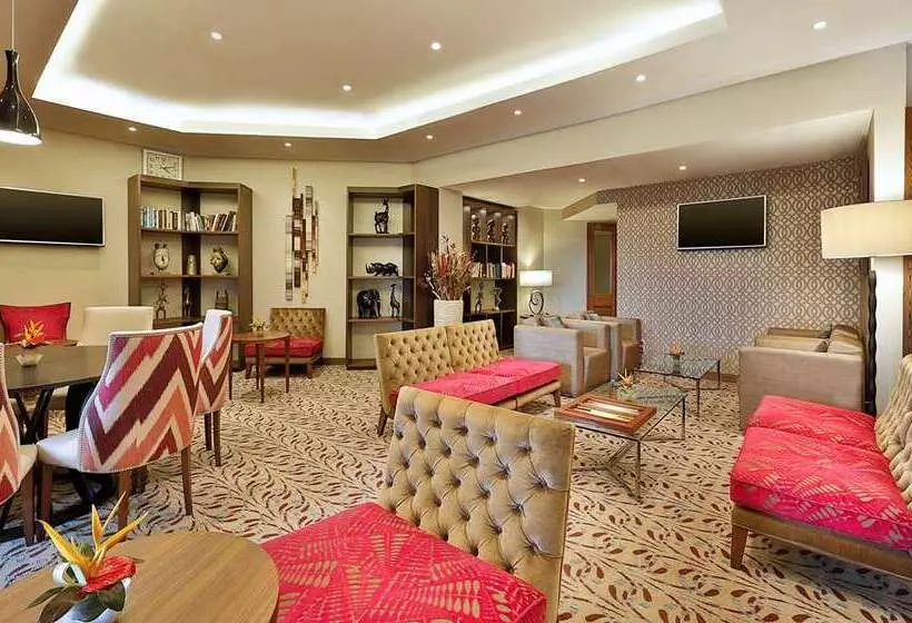 هتل Hilton Yaounde