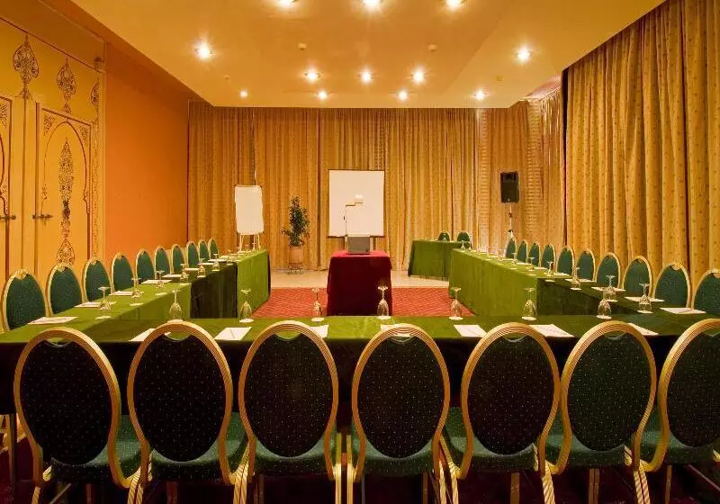 Hôtel Le Semiramis Marrakech By Bravia Hotels