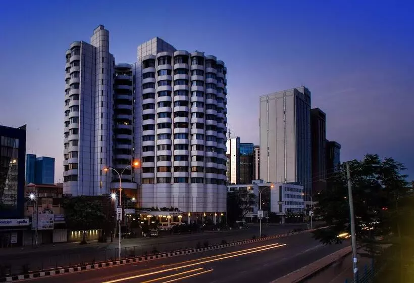 هتل Nairobi Safari Club By Swiss Bel