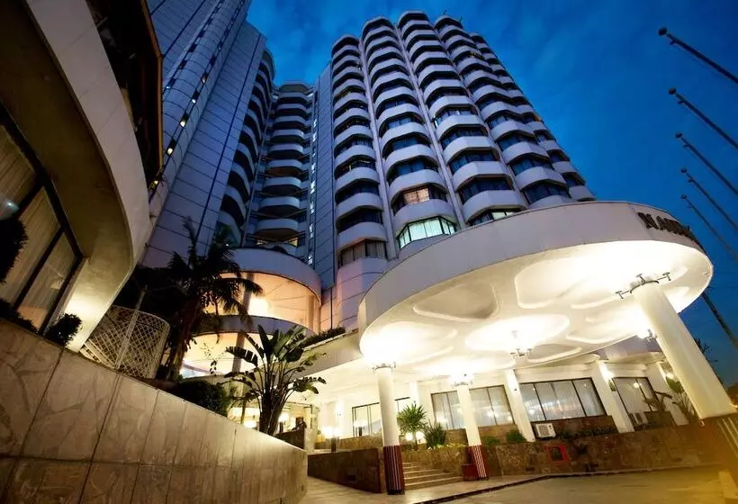 هتل Nairobi Safari Club By Swiss Bel